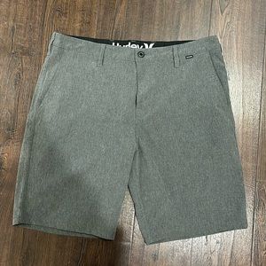 Hurley men’s size 34 grey shorts never worn! Like new!